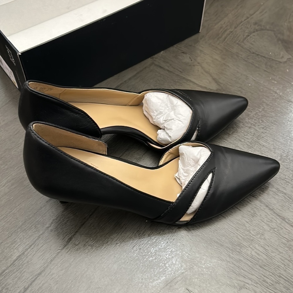 Naturalizer Ezra Pump (WIDE) - Picture 6 of 8